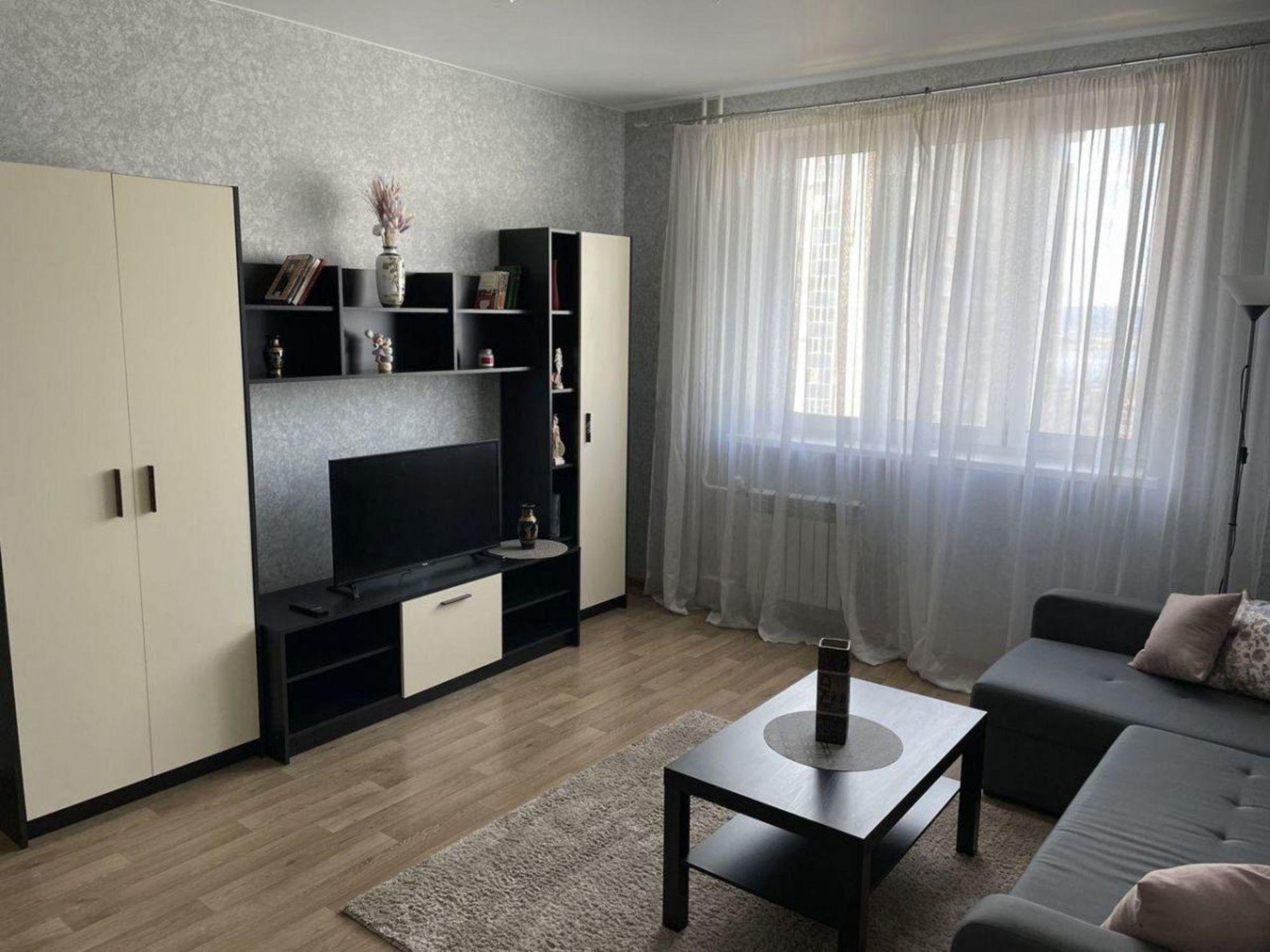 Купить квартиру за 10 500 000 рублей на Солнечная2, 18