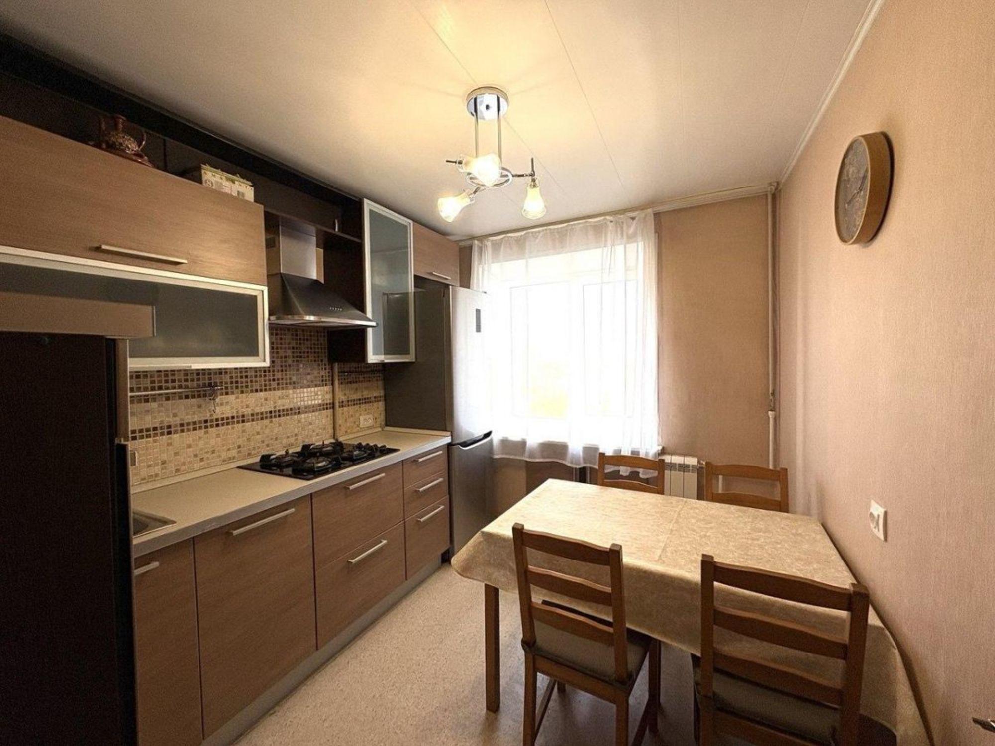 Купить квартиру за 11 999 000 рублей на Советской Армии улица, 17