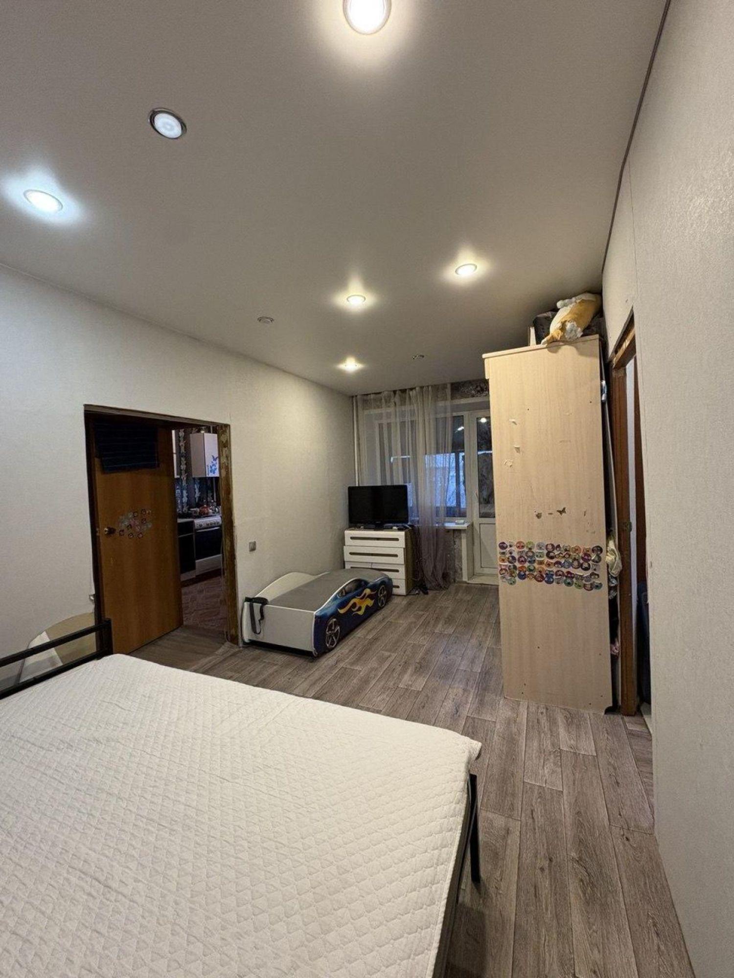 Купить квартиру за 3 900 000 рублей на Металлургов проспект, 92