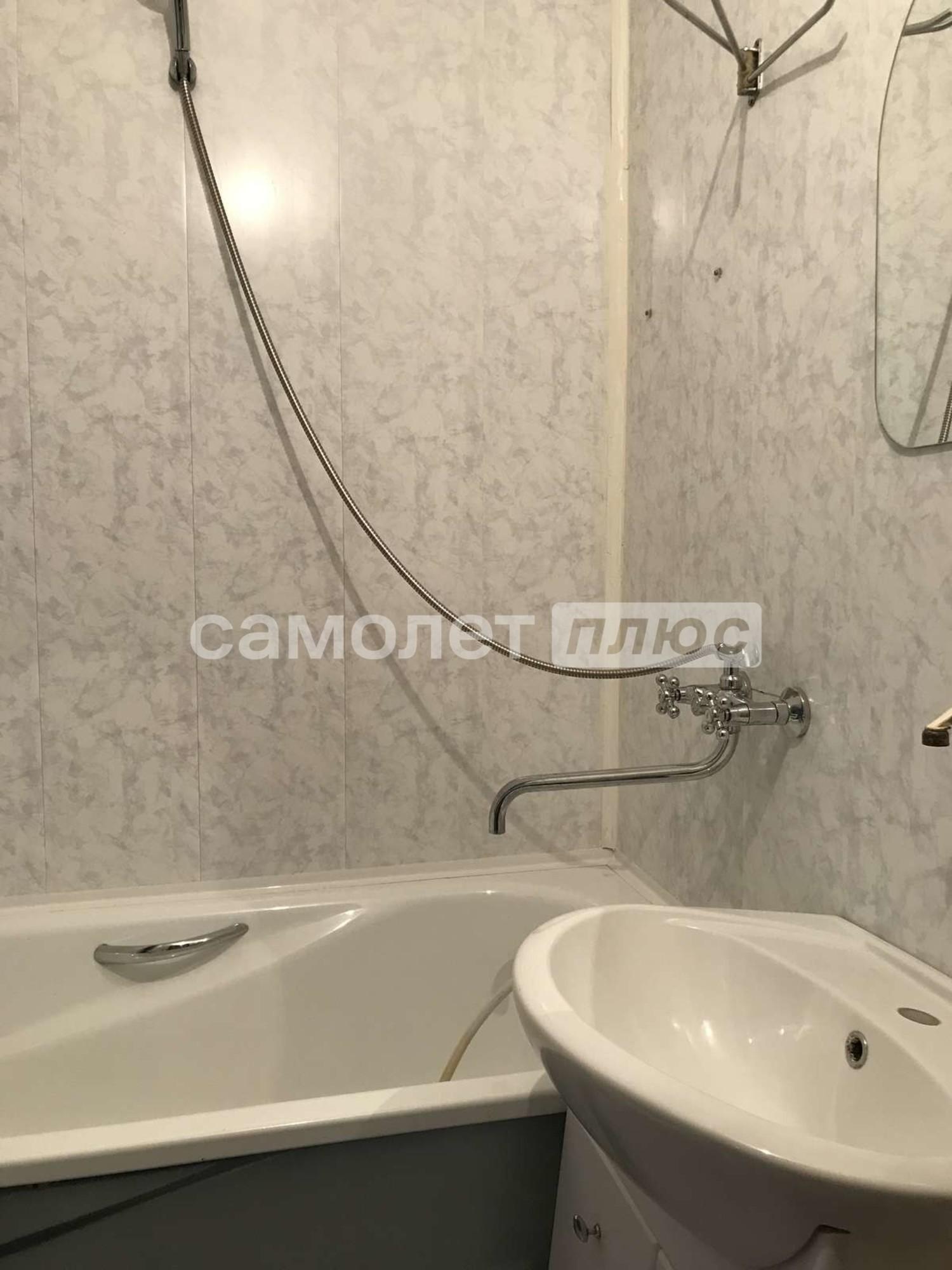 Сдать квартиру за 22 000 рублей на 15-й квартал, 9