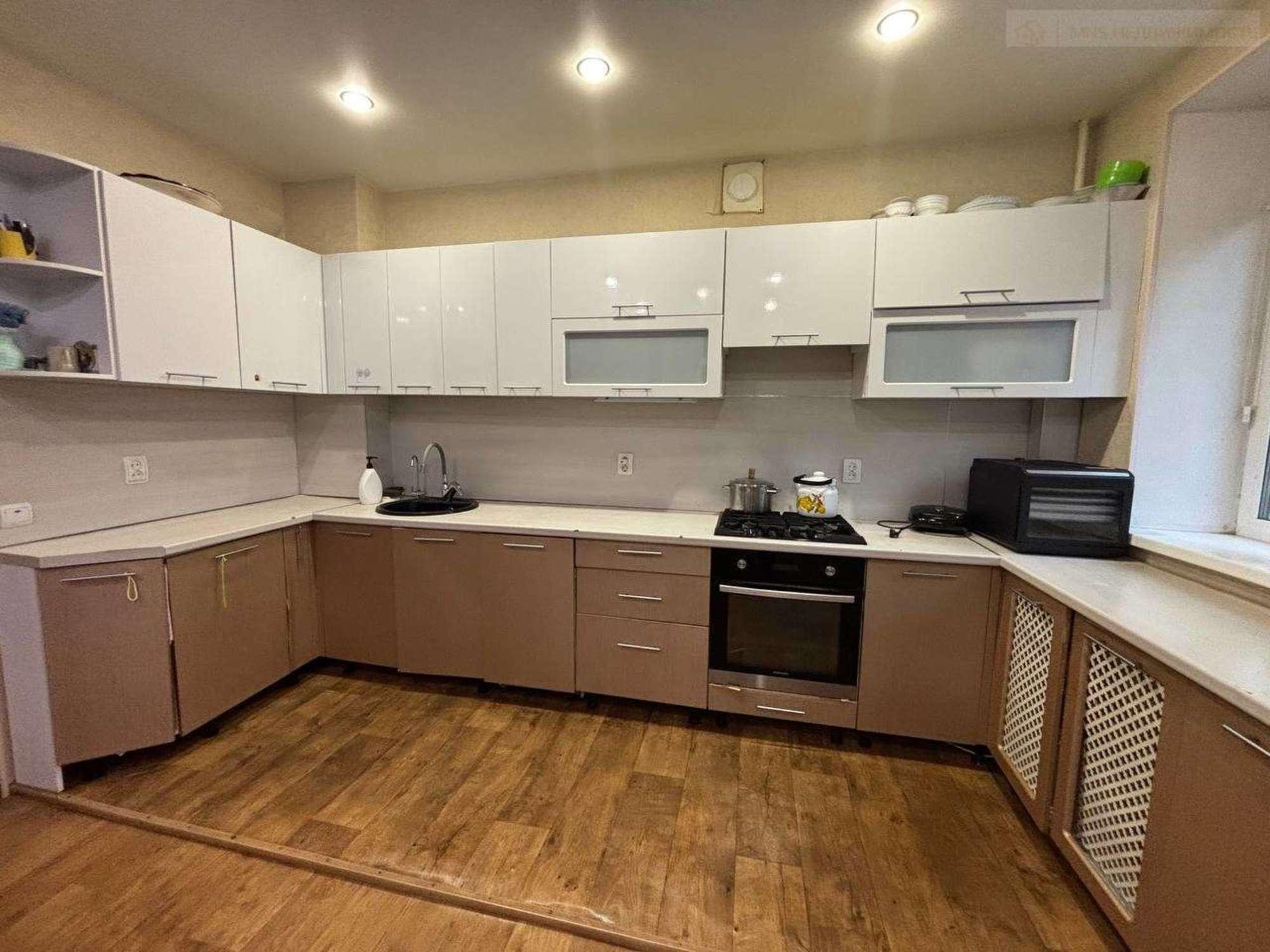 Купить квартиру за 7 800 000 рублей на Стара-Загора улица, 285