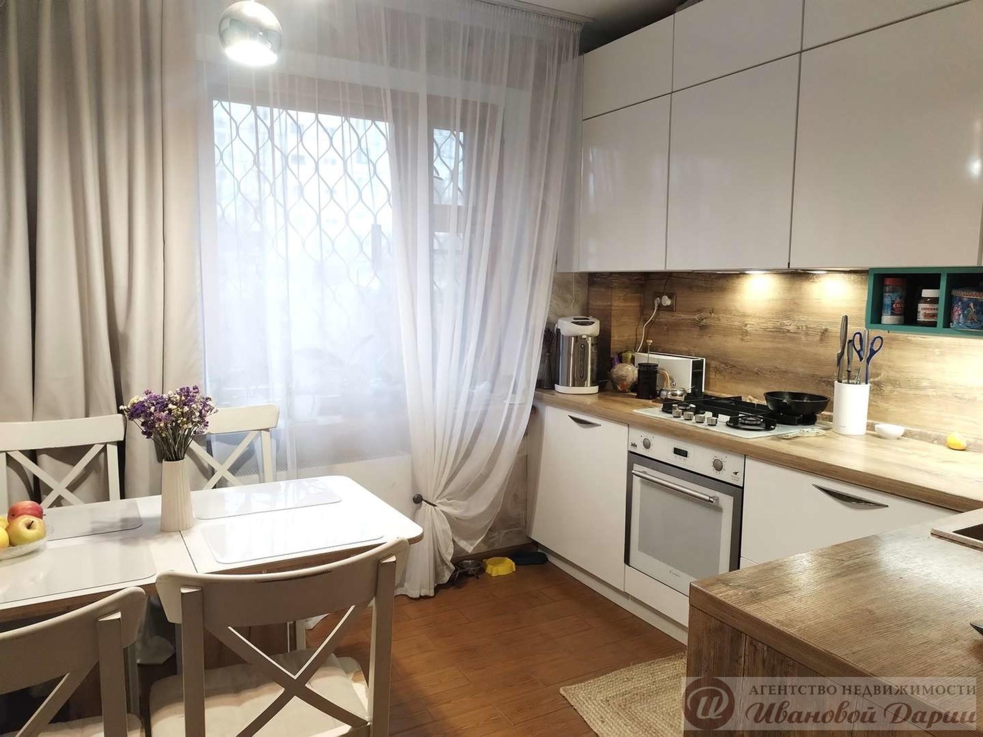 Купить квартиру за 7 200 000 рублей на Стара-Загора улица, 90А