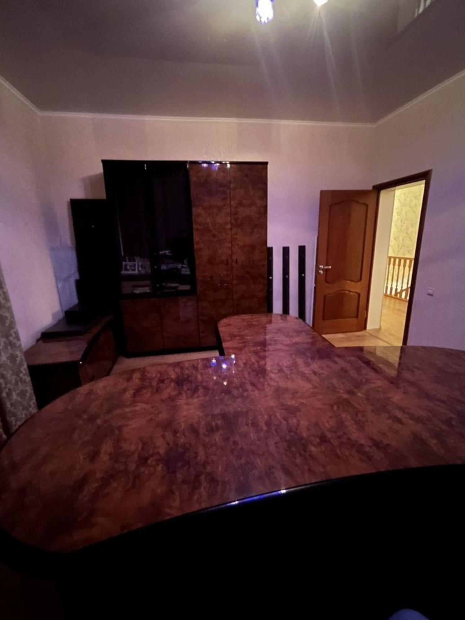 Сдать дачу, дом, коттедж за 150 000 рублей на Шахтинская улица, 39