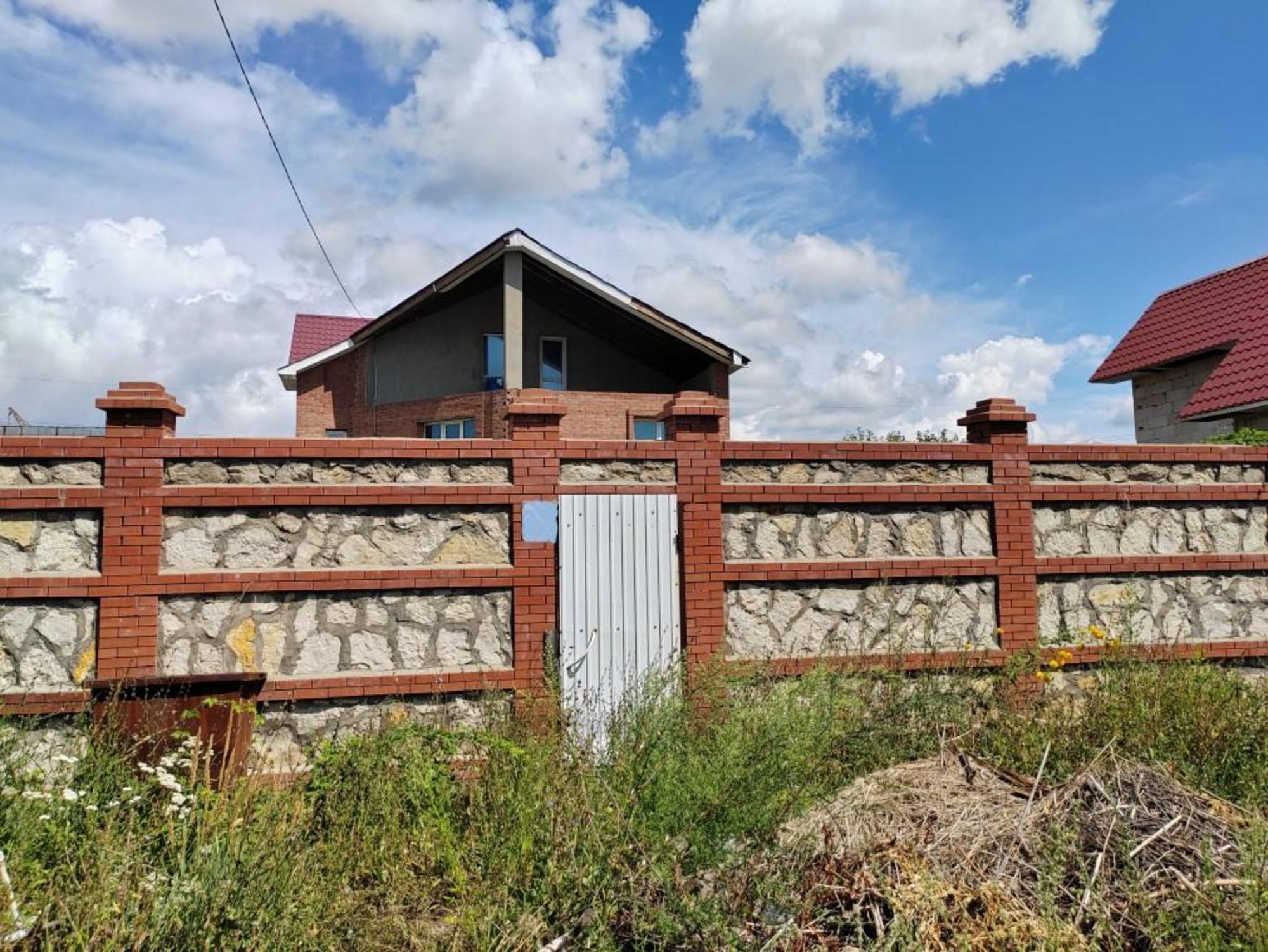 Купить дачу, дом, коттедж за 10 350 000 рублей на 13-й переулок, 12