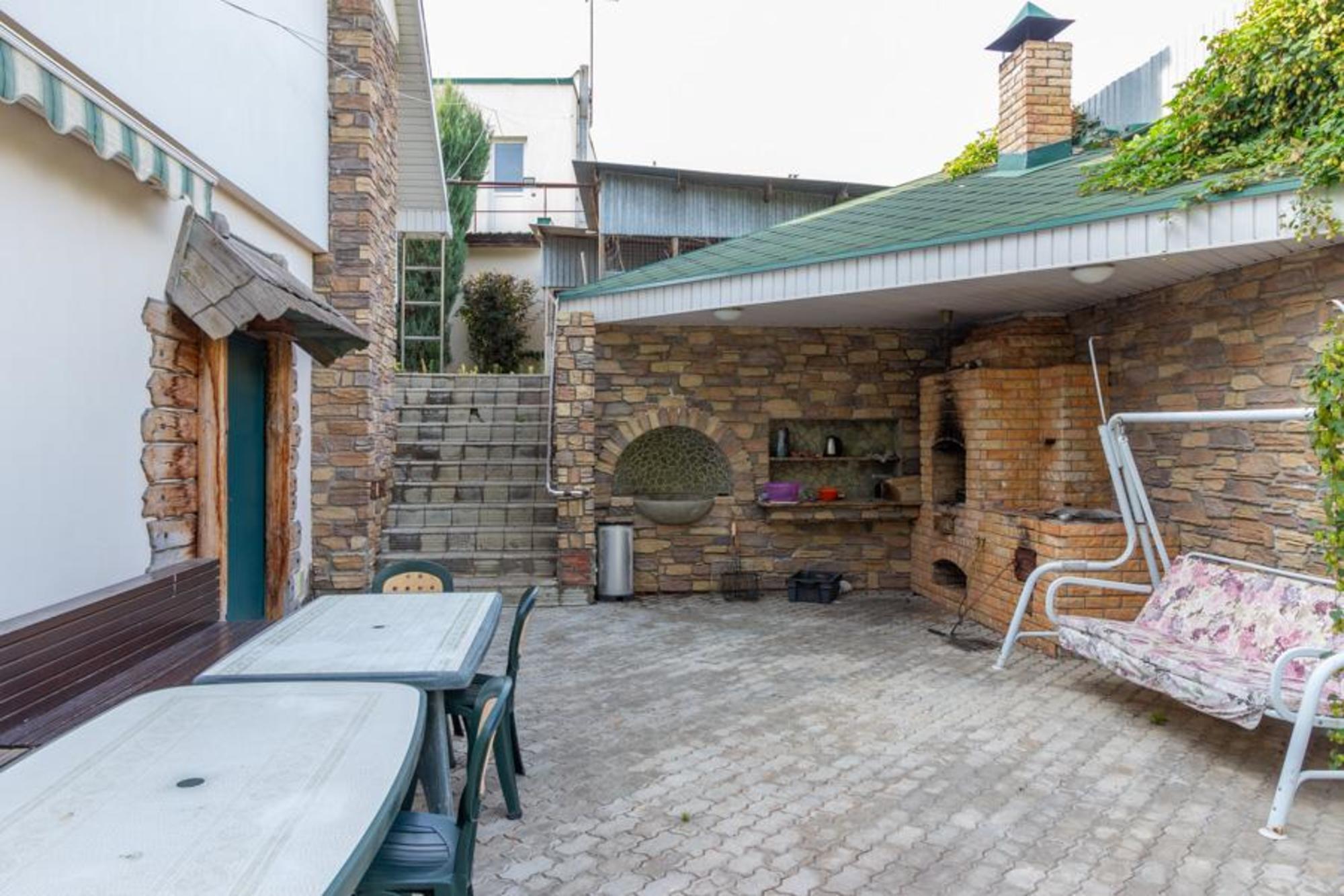 Купить дачу, дом, коттедж за 50 000 000 рублей на поселок Озерки, 191