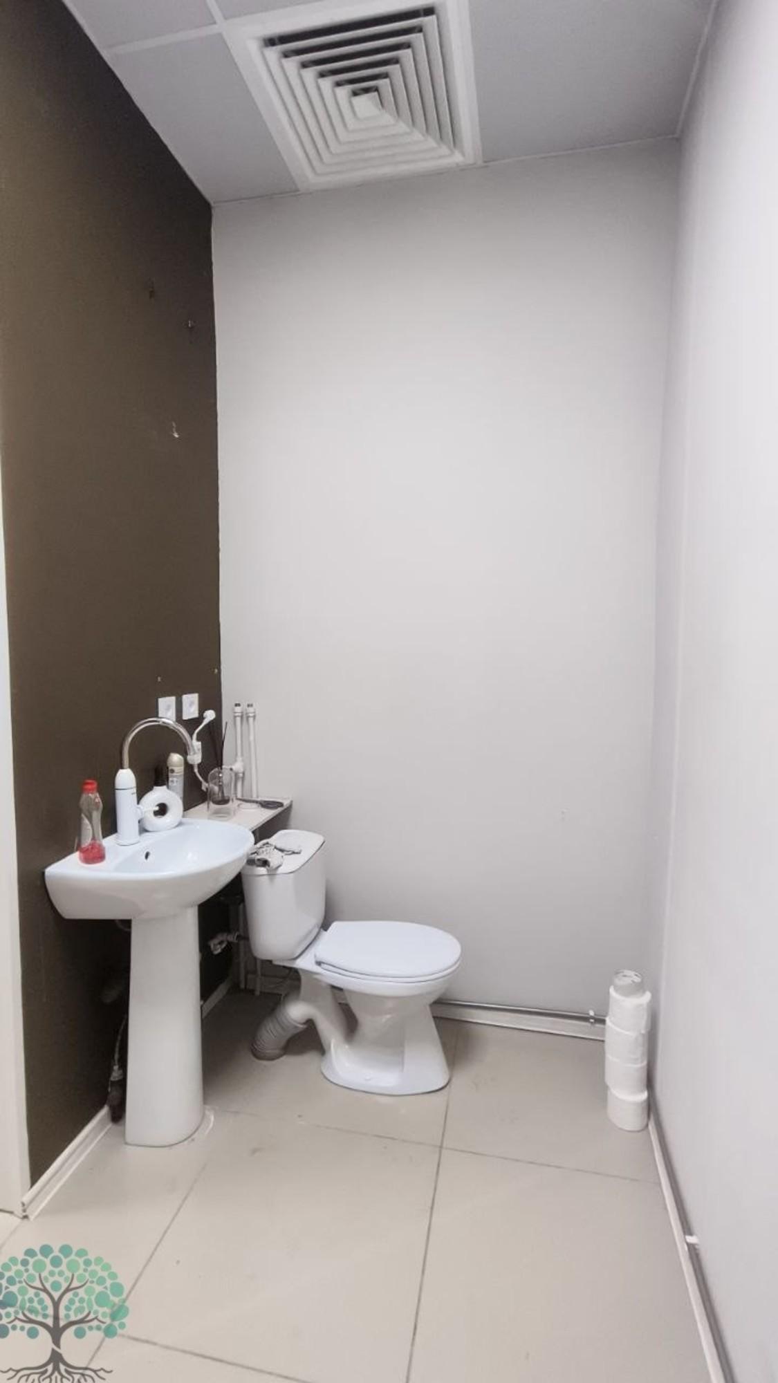 Сдать торговое помещение за 36 000 рублей на Ленинская улица, 197