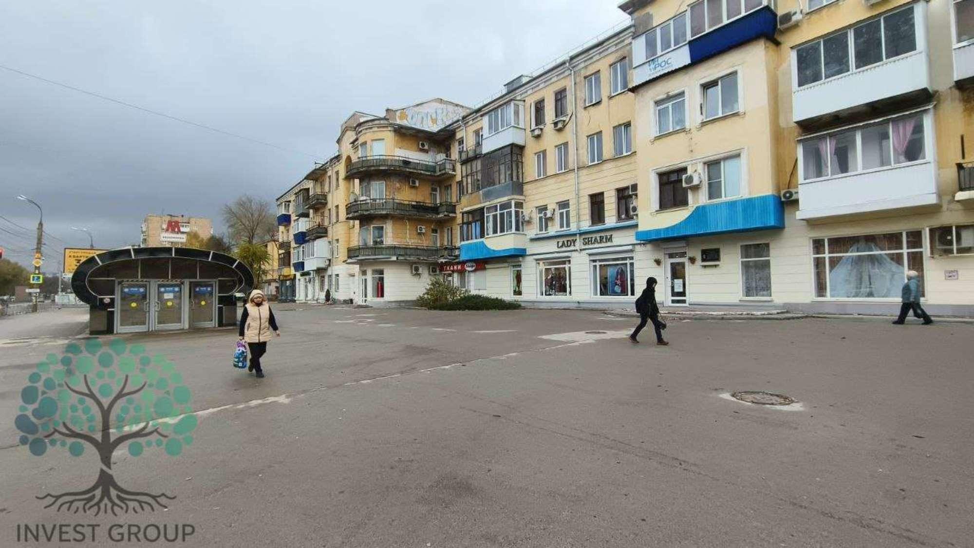 Сдать торговое помещение за 115 000 рублей на Победы улица, 94
