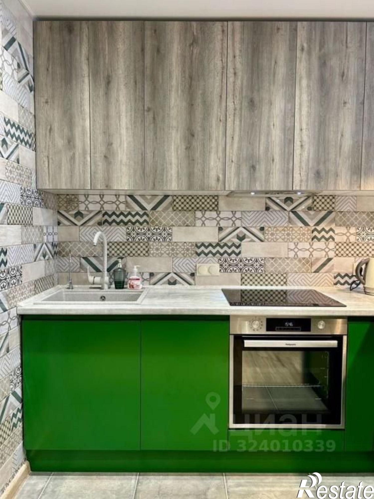 Купить квартиру за 13 000 000 рублей на Революционная улица, 101Б