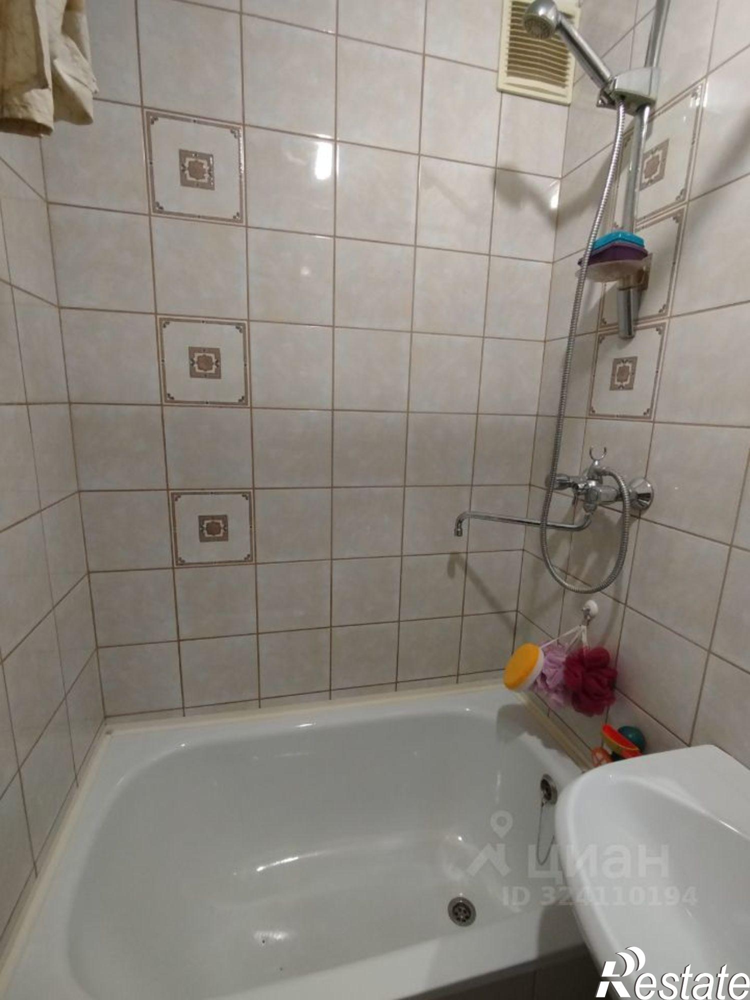 Купить квартиру за 2 400 000 рублей на ул Литвинова, 324