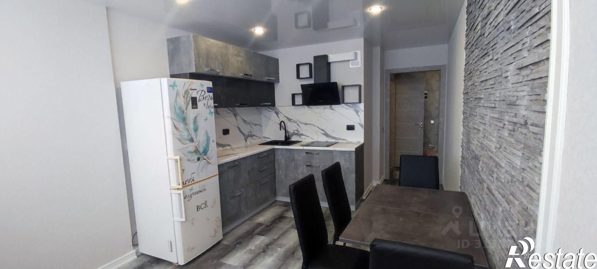 Сдать квартиру за 45 000 рублей на Физкультурная улица, 103А