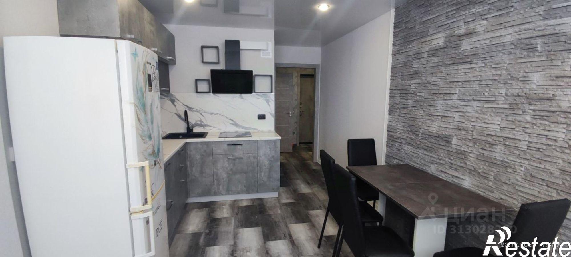 Сдать квартиру за 45 000 рублей на Физкультурная улица, 103А