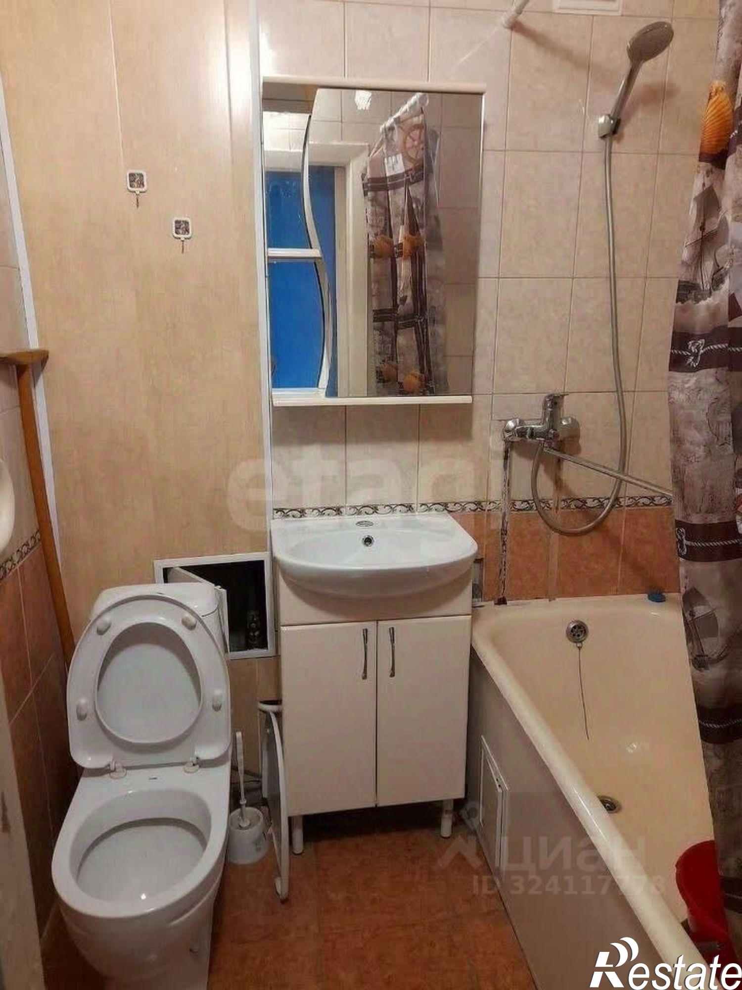 Купить квартиру за 3 300 000 рублей на проспект Юных Пионеров, 114