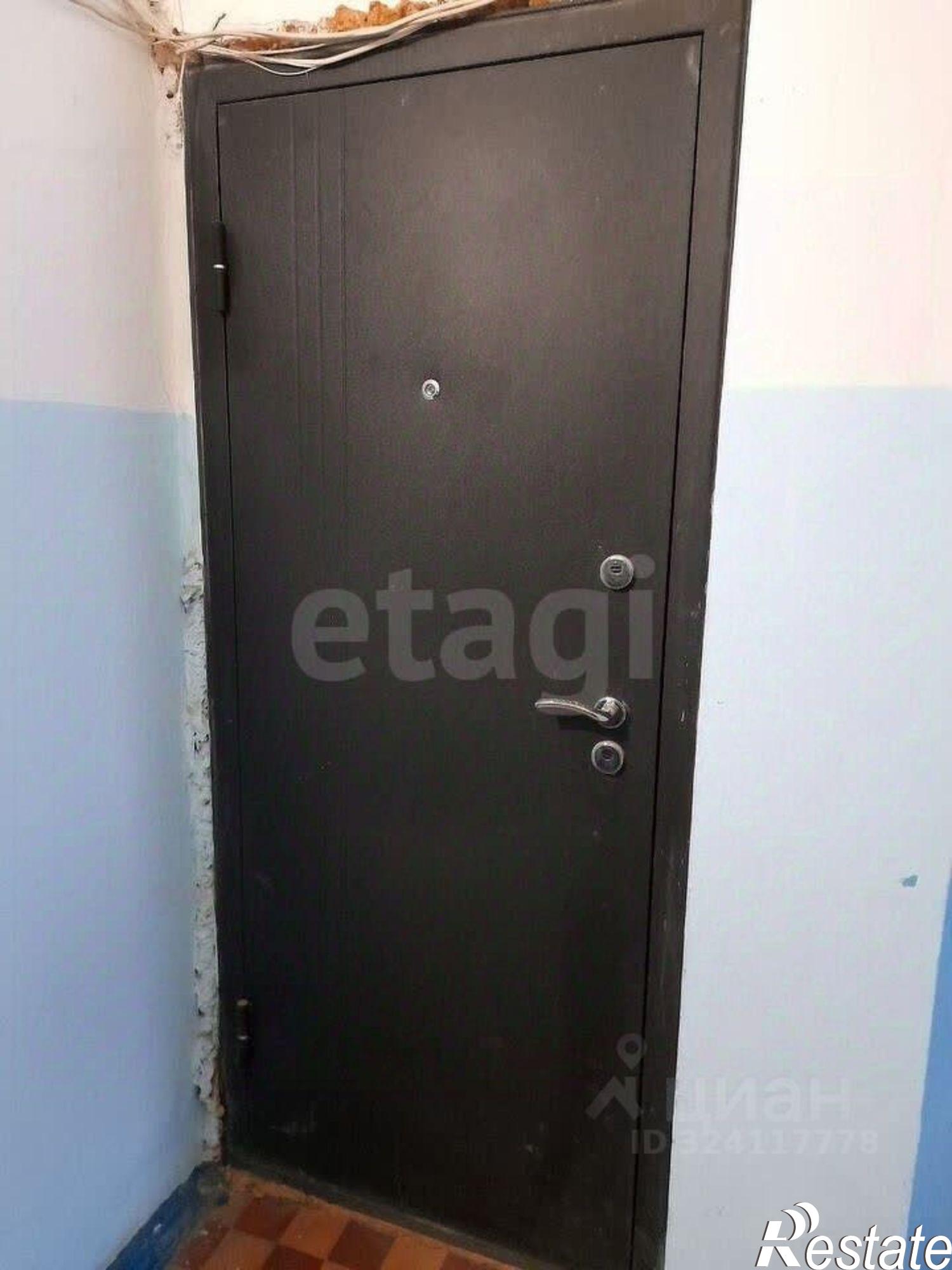 Купить квартиру за 3 300 000 рублей на проспект Юных Пионеров, 114