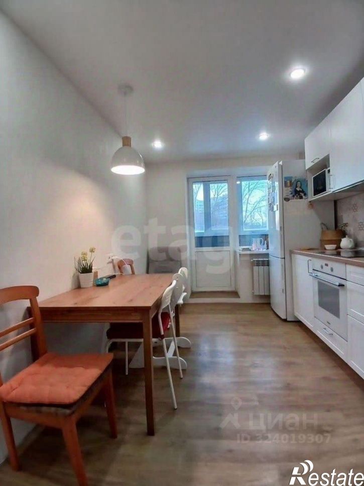 3-комн квартира улица Металлистов, 47,  д. 47