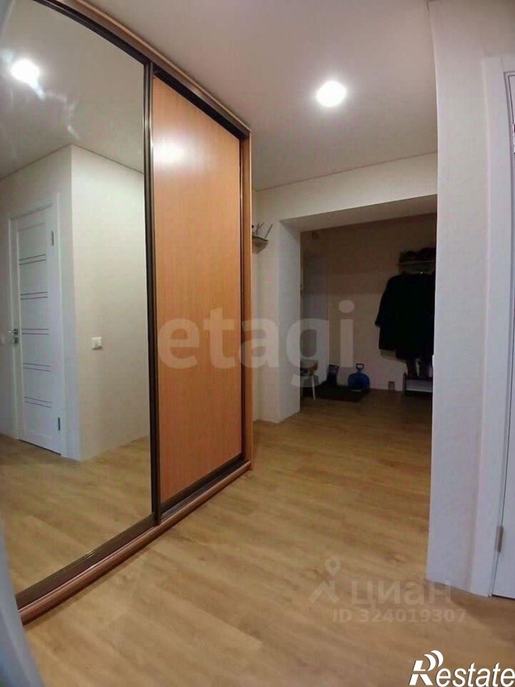 3-комн квартира улица Металлистов, 47,  д. 47