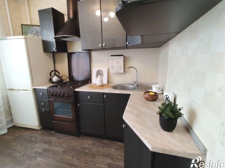 1-комн квартира ул Ново-Садовая, 200,  д. 200