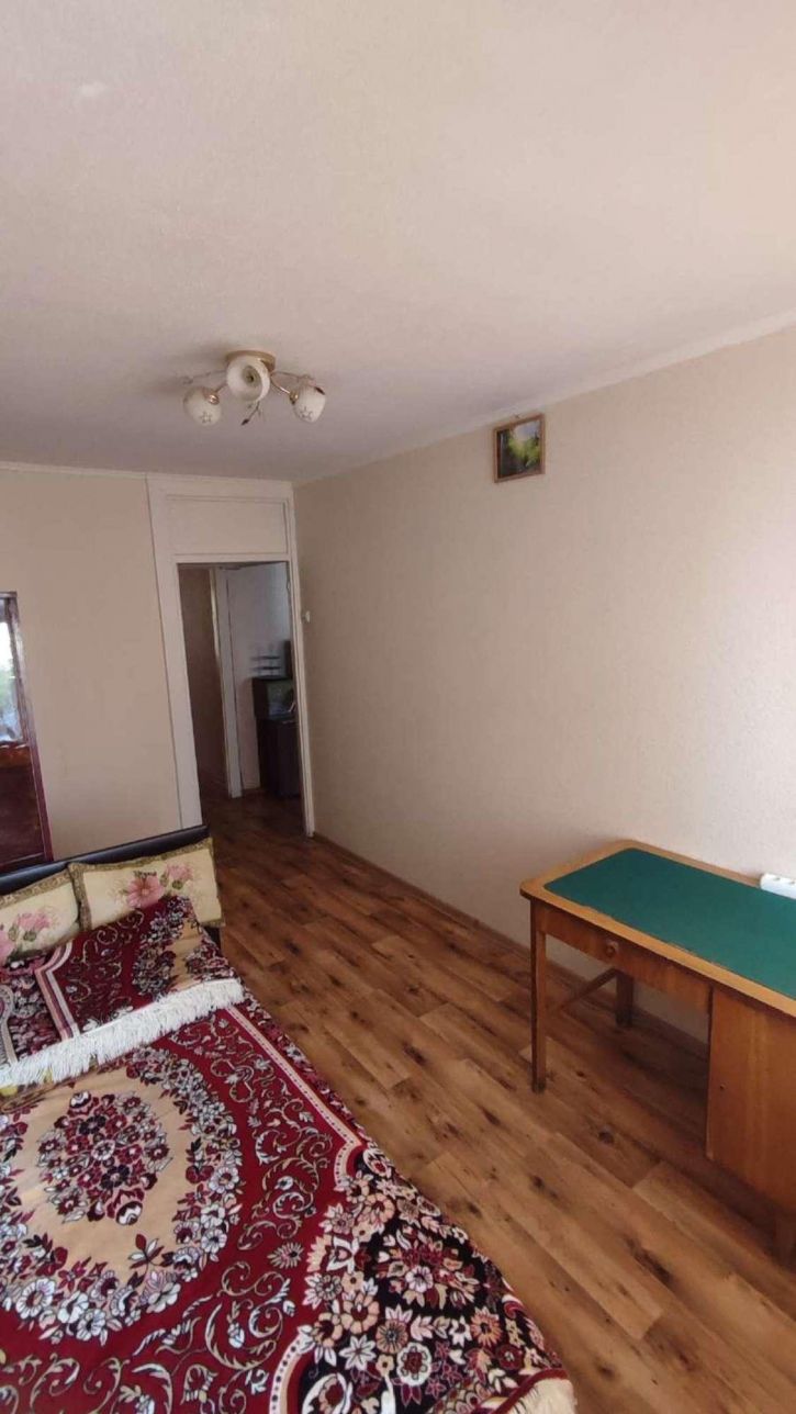 3-комн квартира Авроры улица, 113