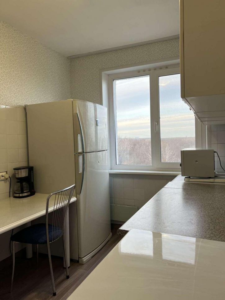 3-комн квартира Алма-Атинская улица, 108б