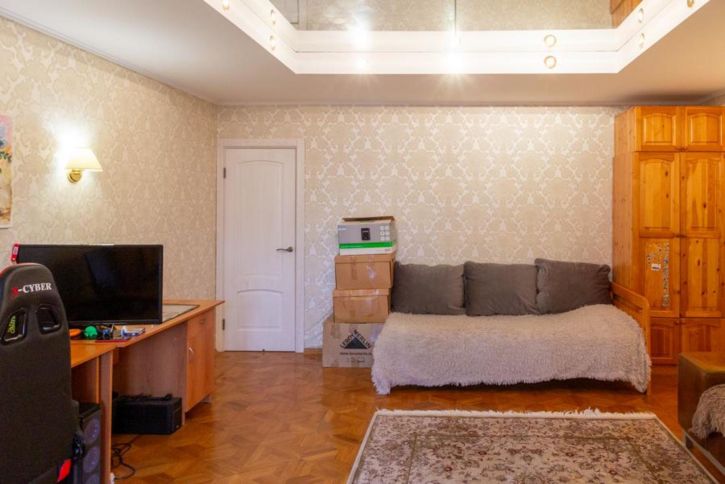 4-комн квартира Арцыбушевская улица, 40