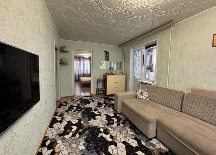 3-комн квартира Московское шоссе 16-й километр, 290