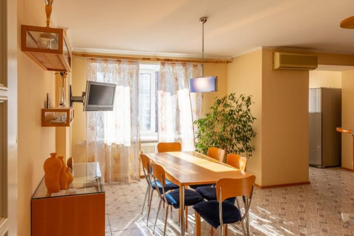 3-комн квартира Ново-Садовая улица, 181