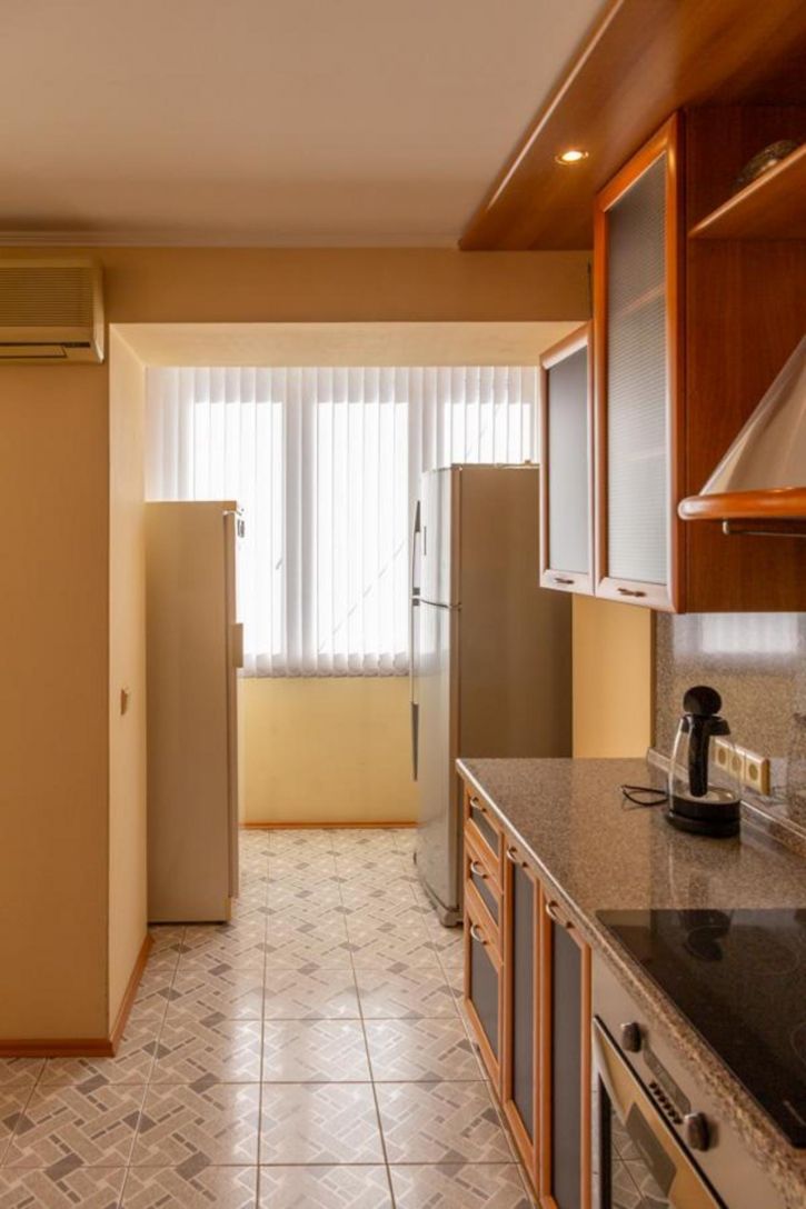 3-комн квартира Ново-Садовая улица, 181