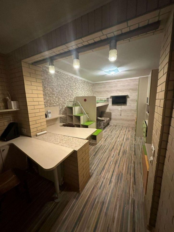 3-комн квартира Коммунистическая улица, 23