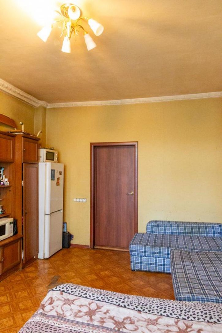 4-комн квартира Кирова проспект, 143