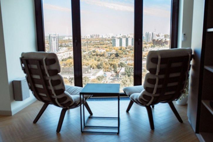 3-комн квартира Луначарского улица, 5