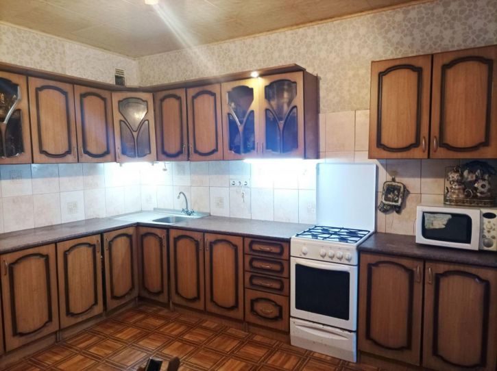 4-комн квартира Ново-Вокзальная улица, 167