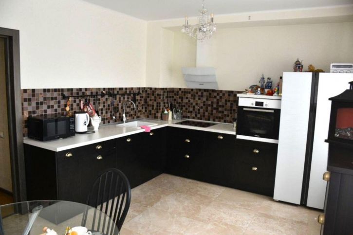 3-комн квартира Ново-Садовая улица, 106М