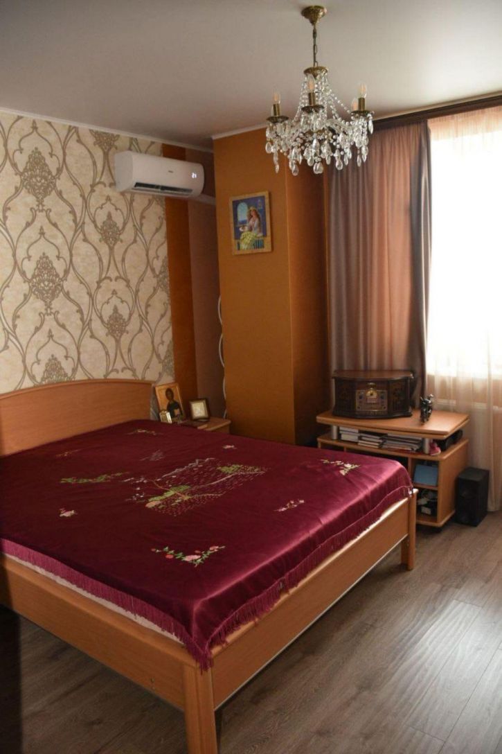 3-комн квартира Ново-Садовая улица, 106М