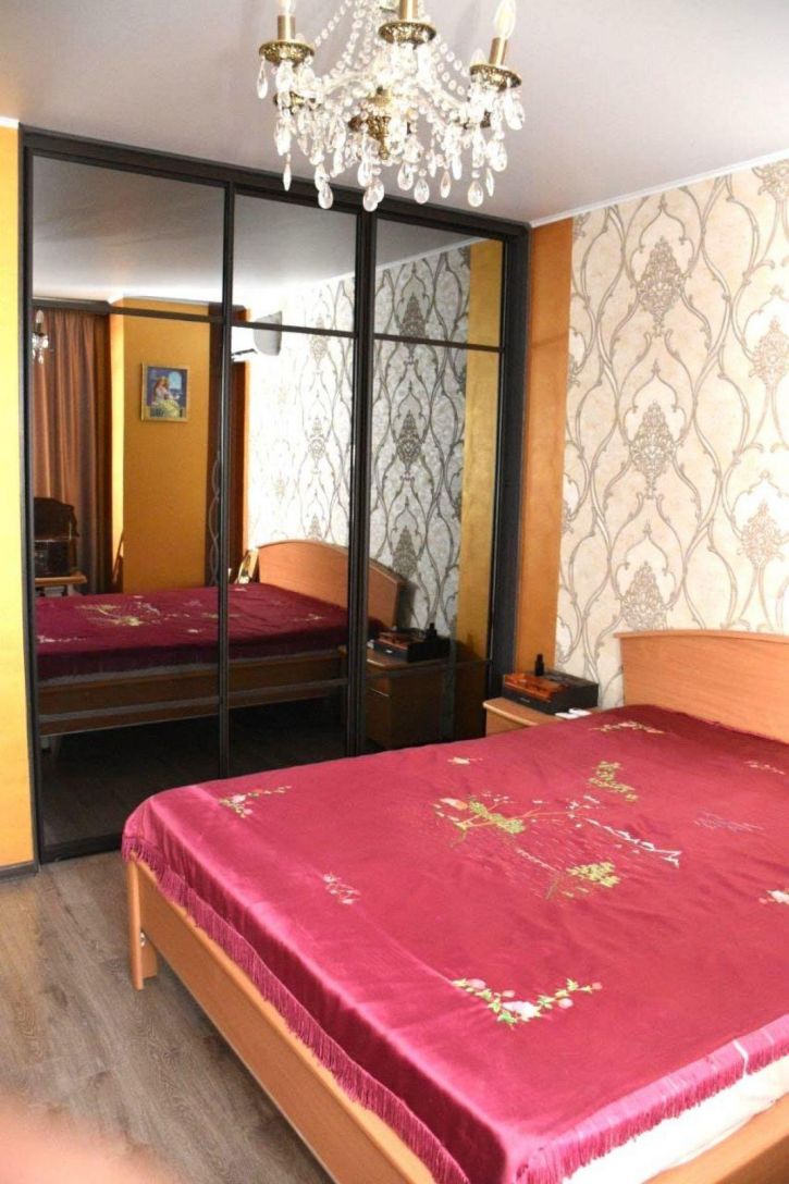 3-комн квартира Ново-Садовая улица, 106М