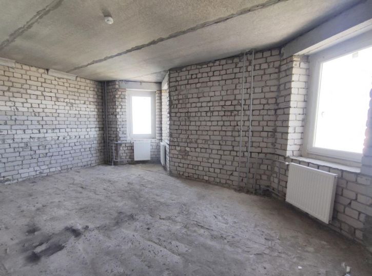 3-комн квартира Советской Армии улица, 127А