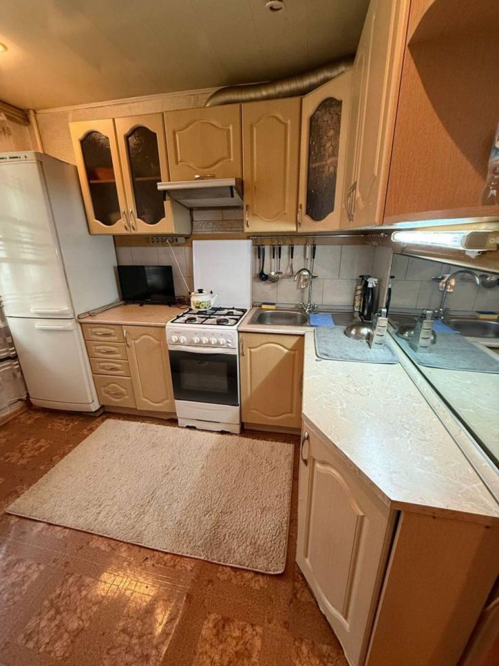 1-комн квартира Свободы улица, 161