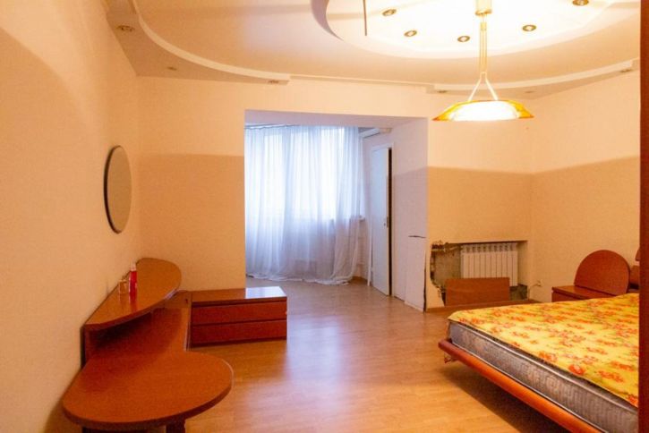 3-комн квартира Арцыбушевская улица, 40