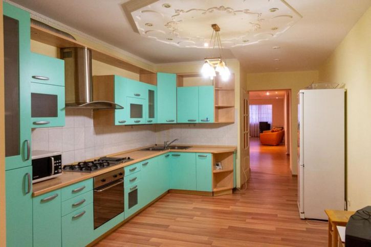 3-комн квартира Арцыбушевская улица, 40