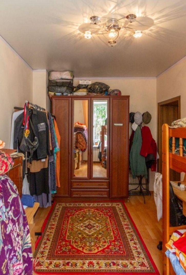 3-комн квартира Краснодонская улица, 14