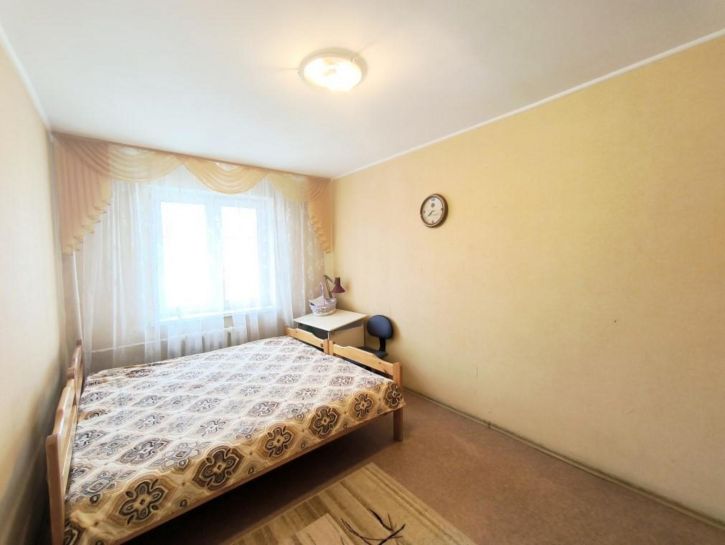 3-комн квартира Нагорная улица, 145