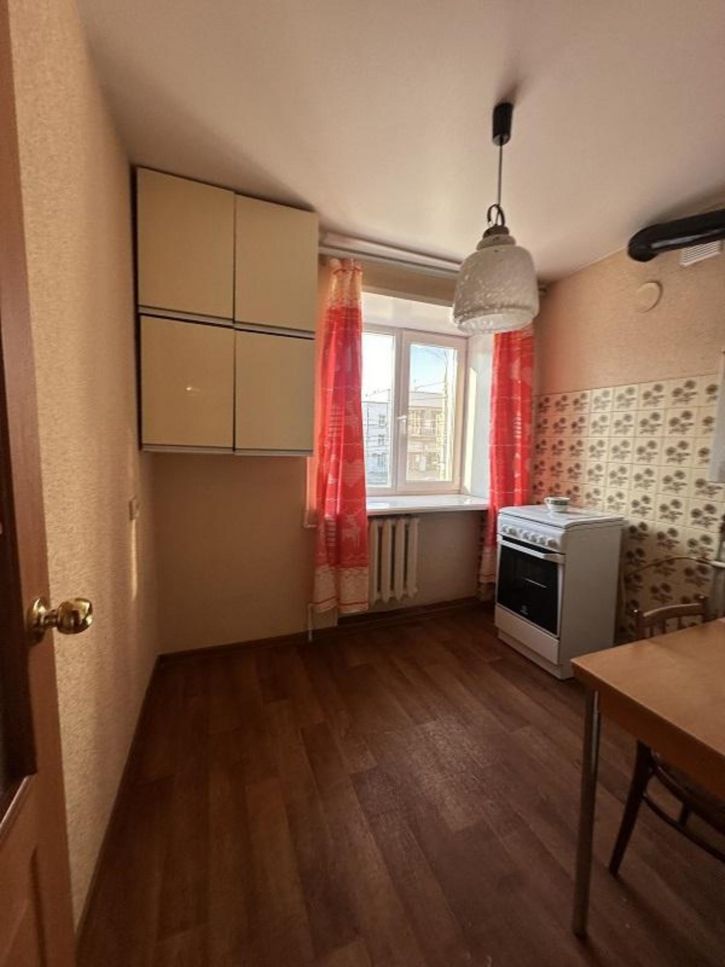 2-комн квартира Гагарина улица, 49