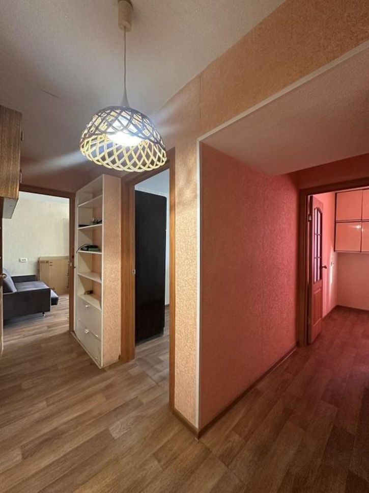 2-комн квартира Гагарина улица, 49