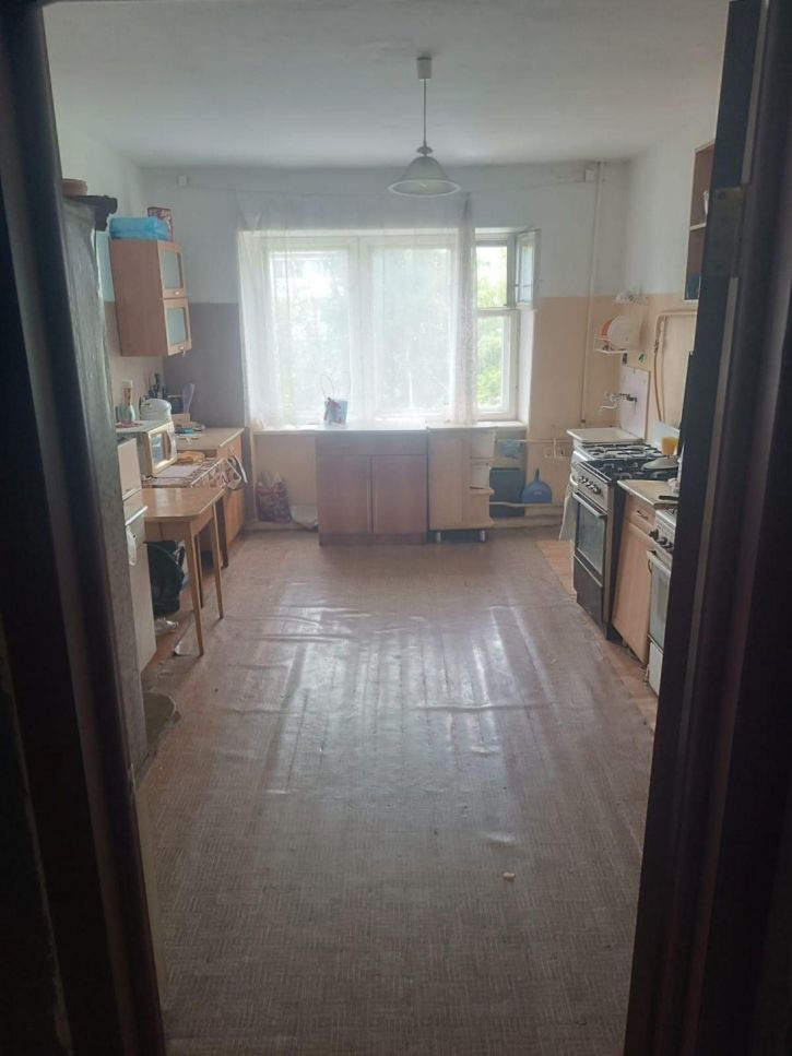 Комната Гаражная улица, 11