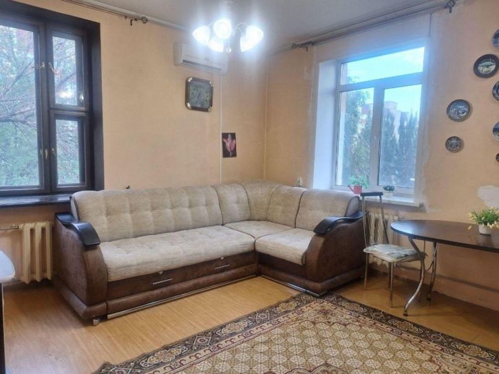 3-комн квартира Физкультурная улица, 106