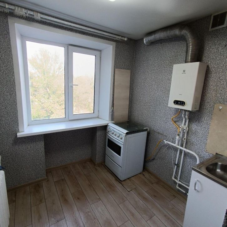 1-комн квартира Днепровский проезд, 5