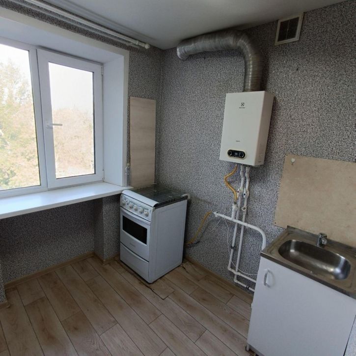 1-комн квартира Днепровский проезд, 5