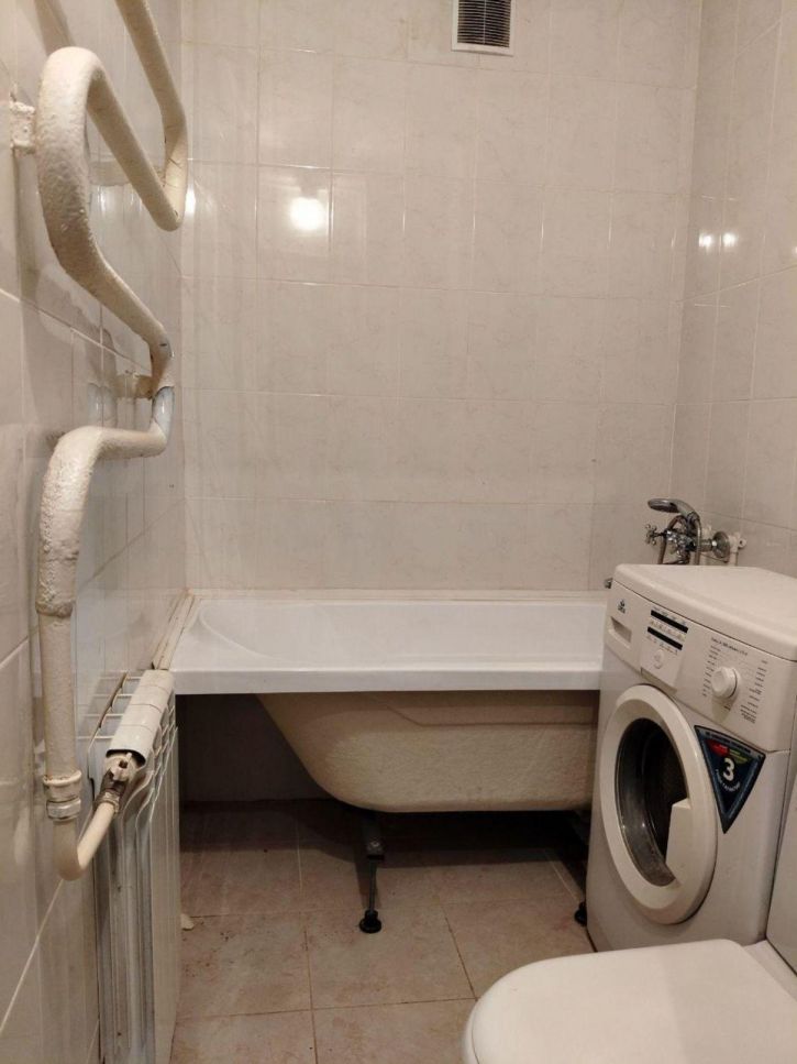 2-комн квартира Партизанская улица, 240