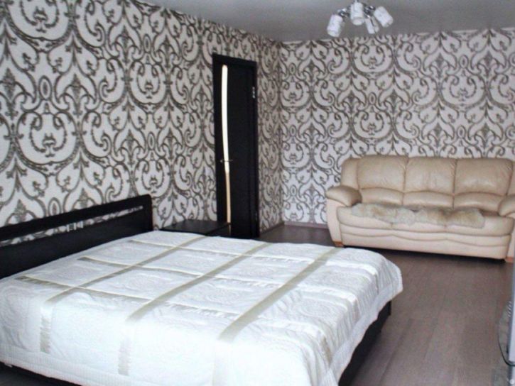 2-комн квартира Ново-Садовая улица, 353в