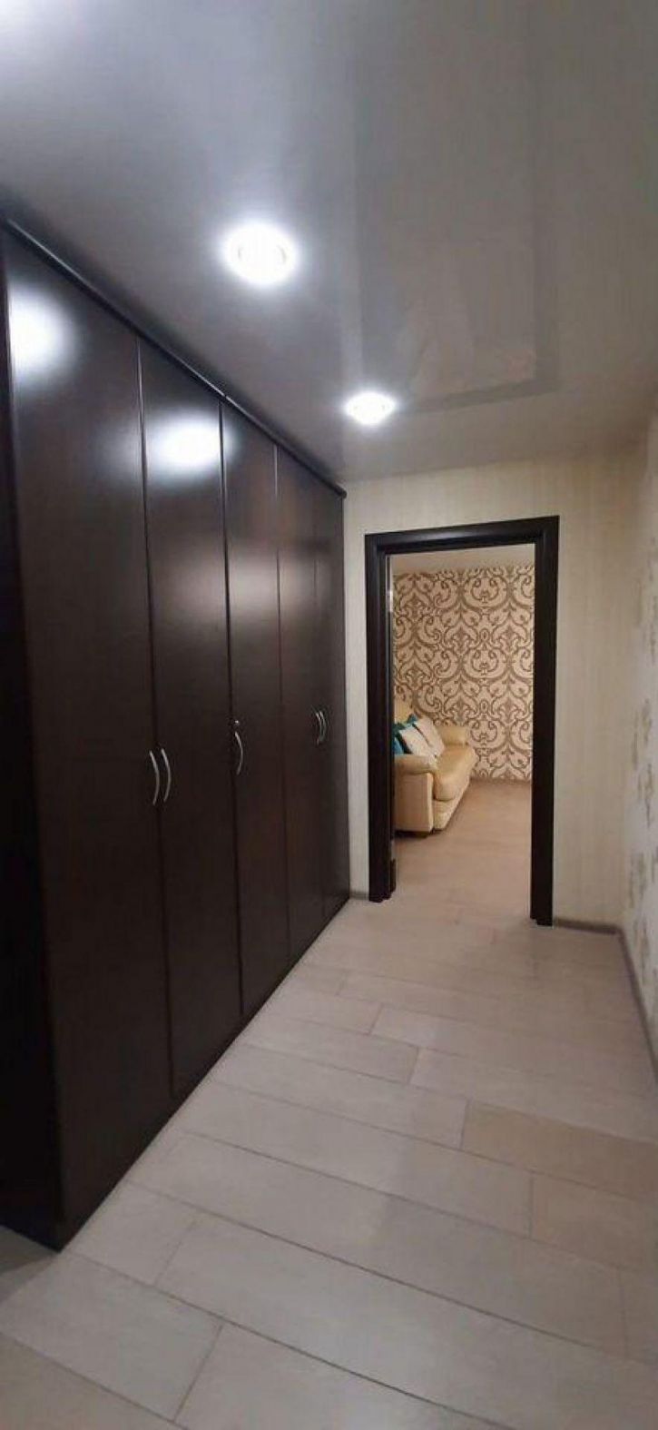 2-комн квартира Ново-Садовая улица, 353в