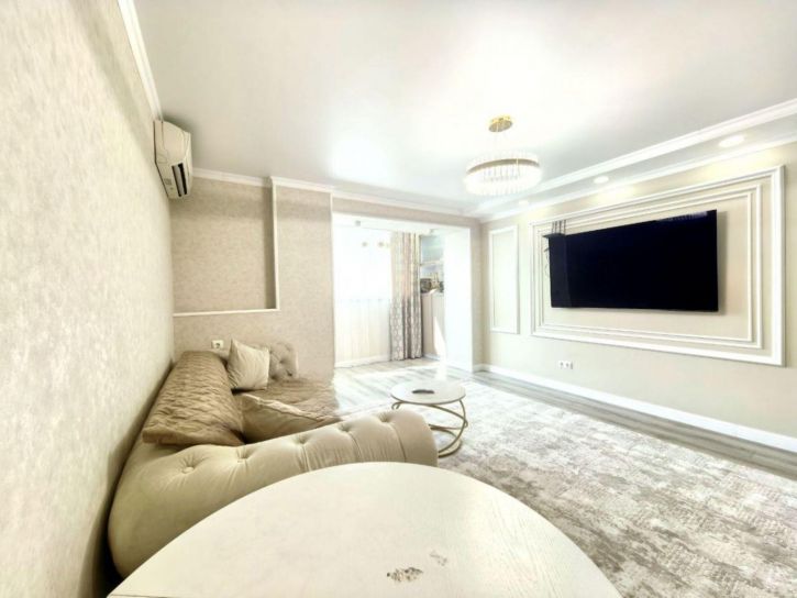 2-комн квартира 11-й квартал Пригородного Лесничества, 35