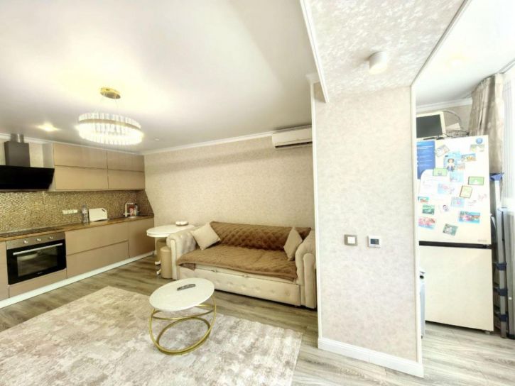 2-комн квартира 11-й квартал Пригородного Лесничества, 35